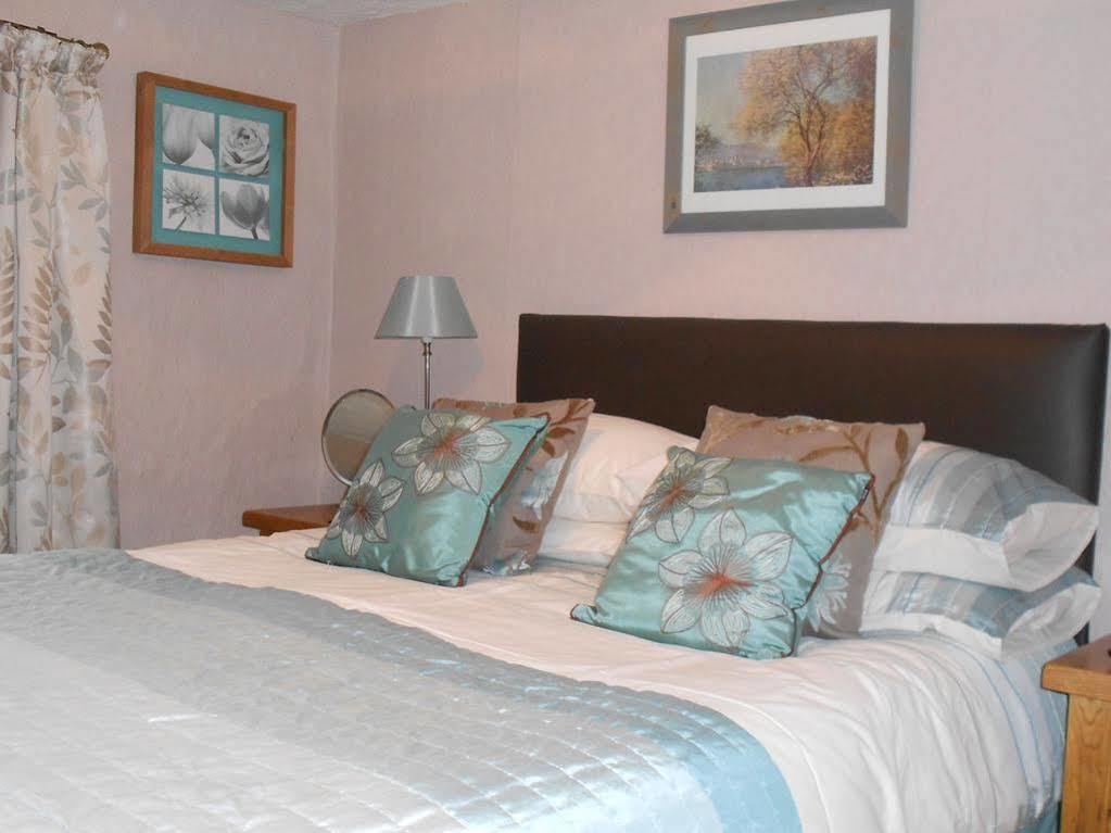 Crosslands Farm Hotel Кендал Екстериор снимка